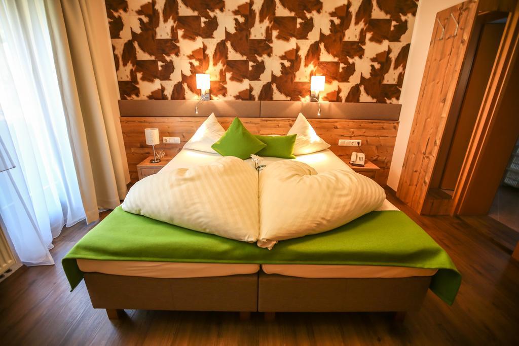 Hotel Landhaus Carla Mayrhofen Ngoại thất bức ảnh